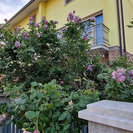 Casa Delle Rose - Sulla Via Per Assisi *